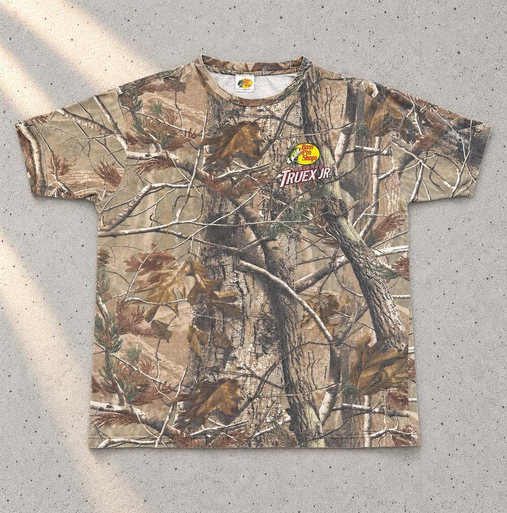 Vintage Bass Pro Shops Martin Truex Jr. NASCAR Realtree Camo T-Shirt